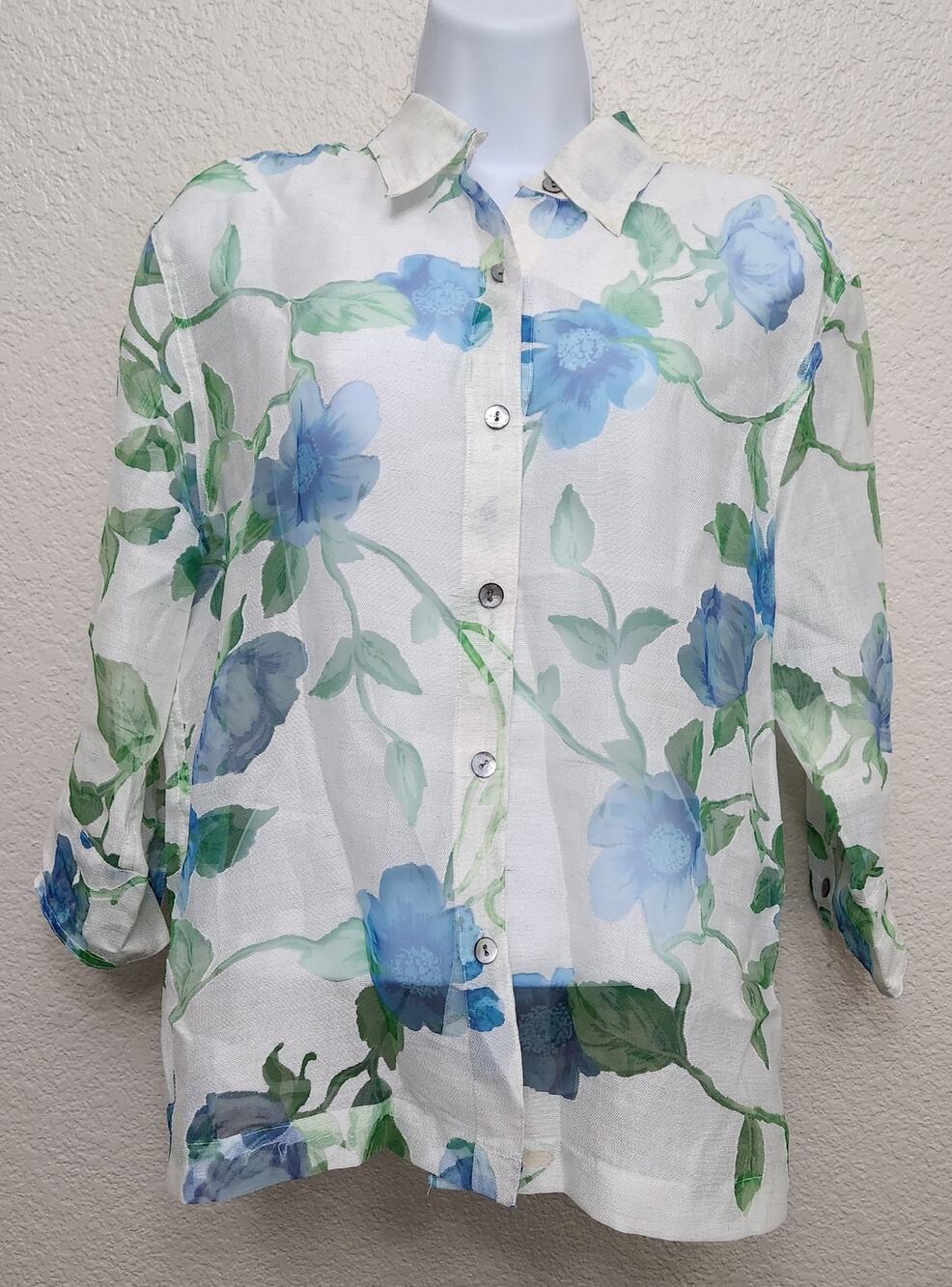 West End White Blue Green Floral Button Up Sheer Top Medium Lightweight Collard